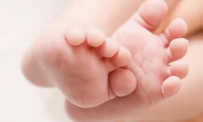 Sobrevive bebé herida durante ataque en centro comercial; madre logró salvarla, pero murió